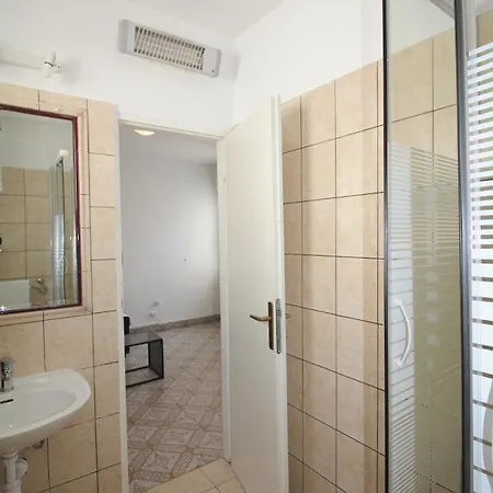 Σπίτι διακοπών Charming House With Jacuzzi Vesna Ποντστράνα